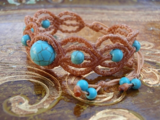 Macramé Bracelet with turquoise beads