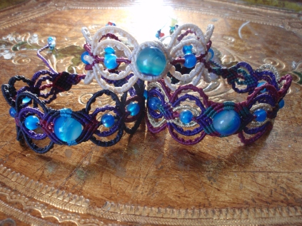 Macramé bracelets with semi-precious beads